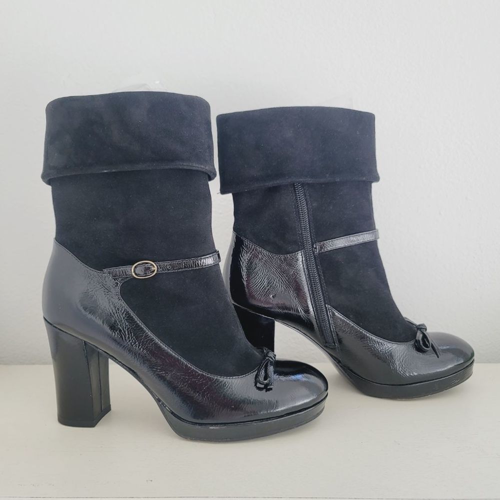 Marc by Marc Jacobs Mary Jane Black Suede Leather Heel Boots